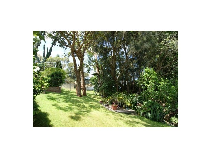 323-325 Lawrence Hargrave Drive, Clifton NSW 2515