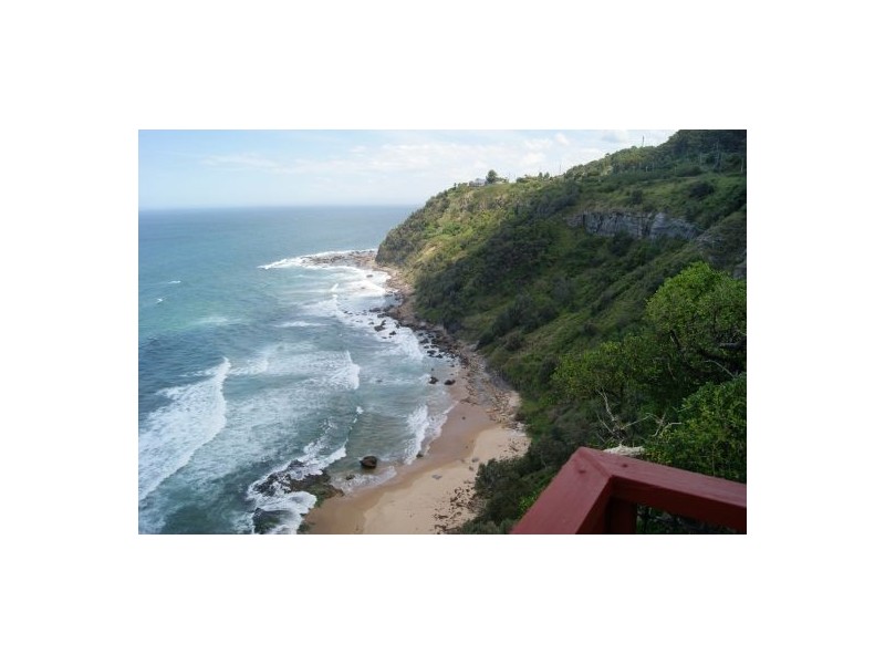 323-325 Lawrence Hargrave Drive, Clifton NSW 2515