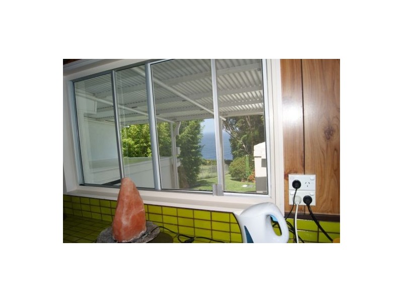 323-325 Lawrence Hargrave Drive, Clifton NSW 2515