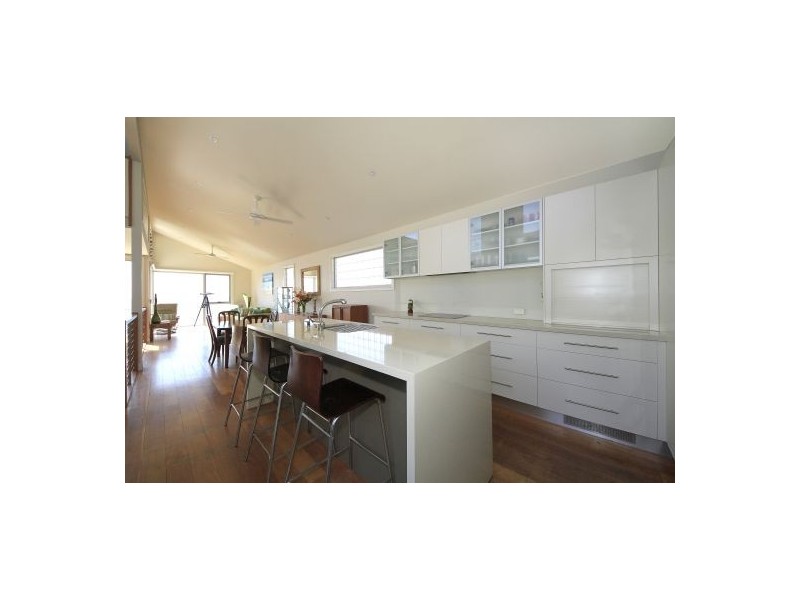 18 Paterson Rd, Coalcliff NSW 2508