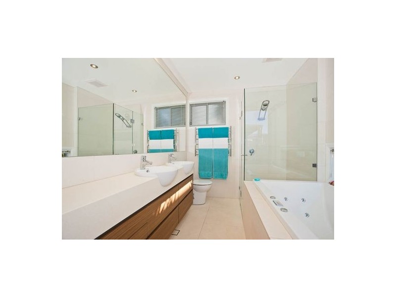 5 Weaver Terrace, Bulli NSW 2516