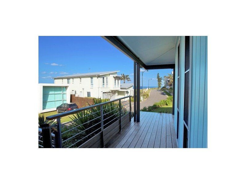 5 Weaver Terrace, Bulli NSW 2516