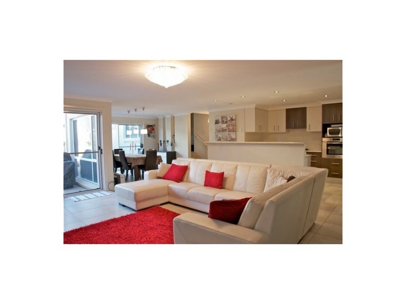 21 Sandon Dr, Bulli NSW 2516