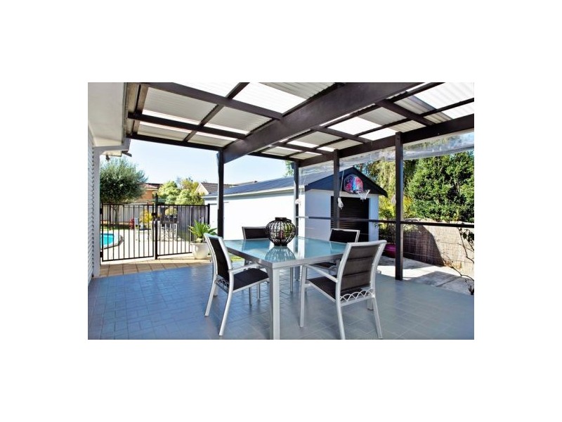 20 Gahans Lane, Woonona NSW 2517