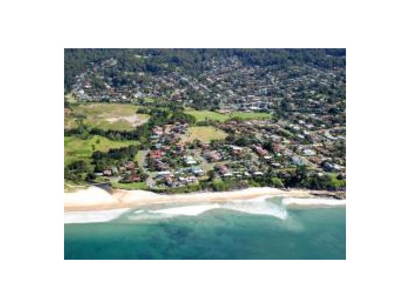 15a Cochrane Rd, Thirroul NSW 2515