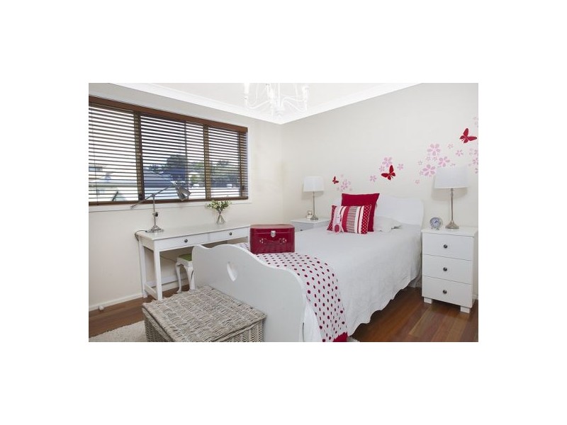 32b Willcath Street, Bulli NSW 2516