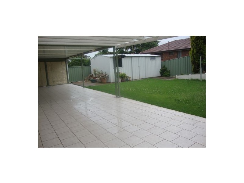 56 Old Kent, Ruse NSW 2560