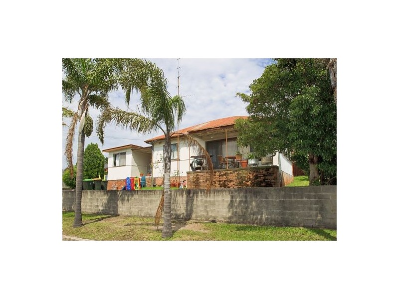 37 Balmoral, Balgownie NSW 2519