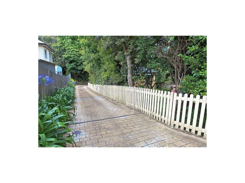 4a Seafoam, Thirroul NSW 2515