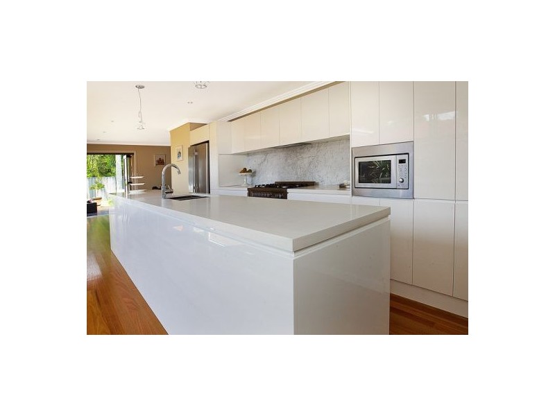 21 Benelong Street, Bulli NSW 2516