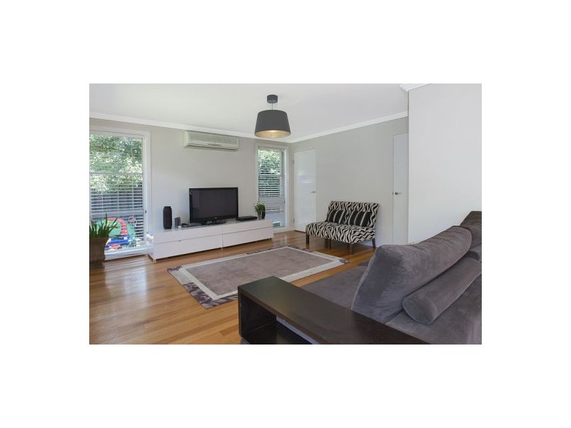 21 Benelong Street, Bulli NSW 2516