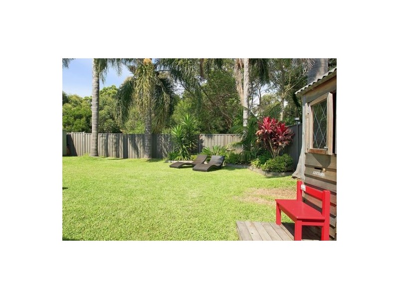 21 Benelong Street, Bulli NSW 2516
