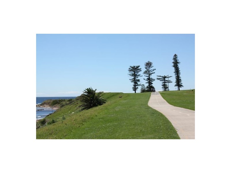 11 Weaver Terrace, Bulli NSW 2516