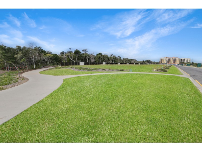 951 David Low Way, Marcoola QLD 4564