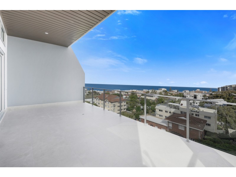 1-35/33-35 Saltair Street, Kings Beach QLD 4551