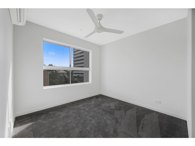 1-35/33-35 Saltair Street, Kings Beach QLD 4551