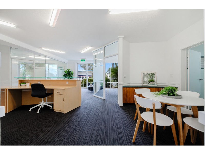 1/3 Woomba Place, Mooloolaba QLD 4557