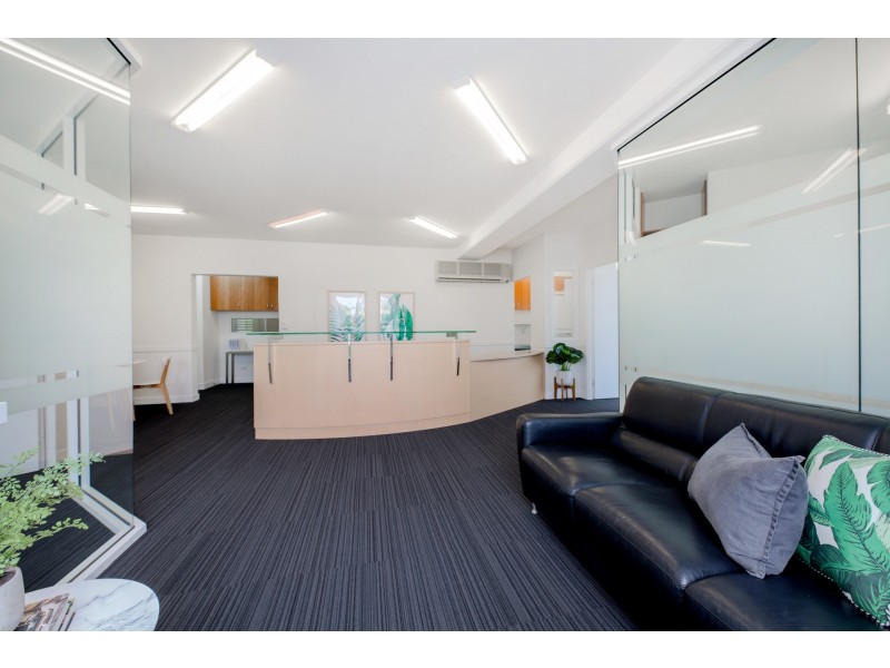 1/3 Woomba Place, Mooloolaba QLD 4557