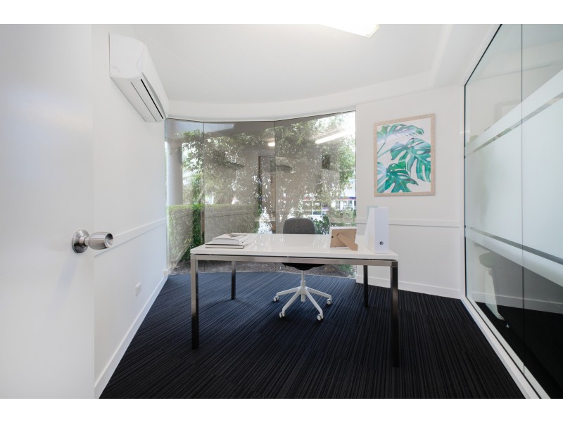 1/3 Woomba Place, Mooloolaba QLD 4557