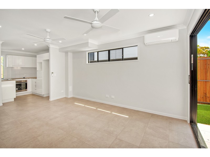 4/10 Burwah Terrace, Caloundra QLD 4551