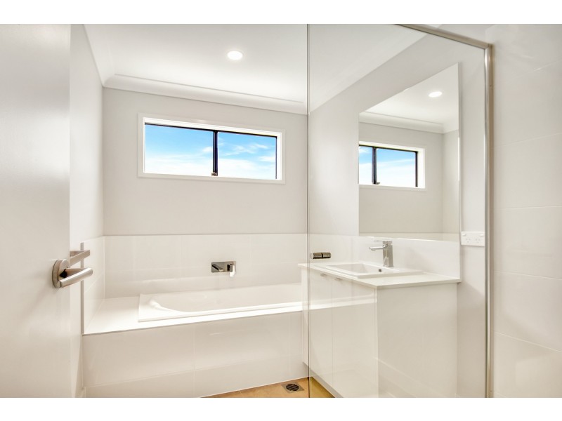 4/10 Burwah Terrace, Caloundra QLD 4551