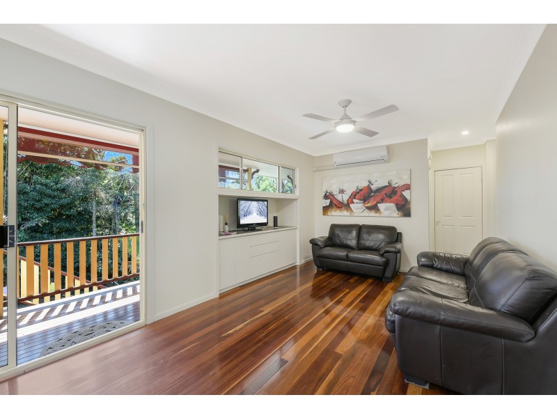 4 Paskins Road, Palmwoods QLD 4555