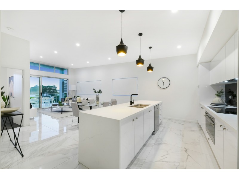 33/33-35 Saltair Street, Kings Beach QLD 4551