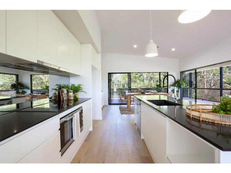 22 Golf Links Drive, Buderim QLD 4556