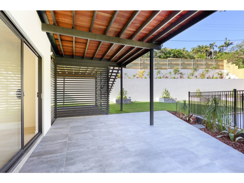 22 Golf Links Drive, Buderim QLD 4556