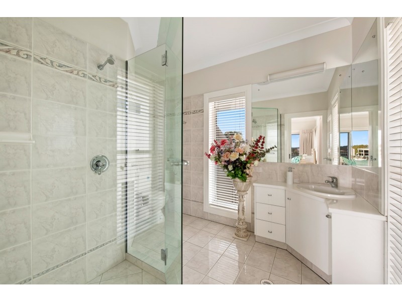 86 Mooloolah Drive, Minyama QLD 4575