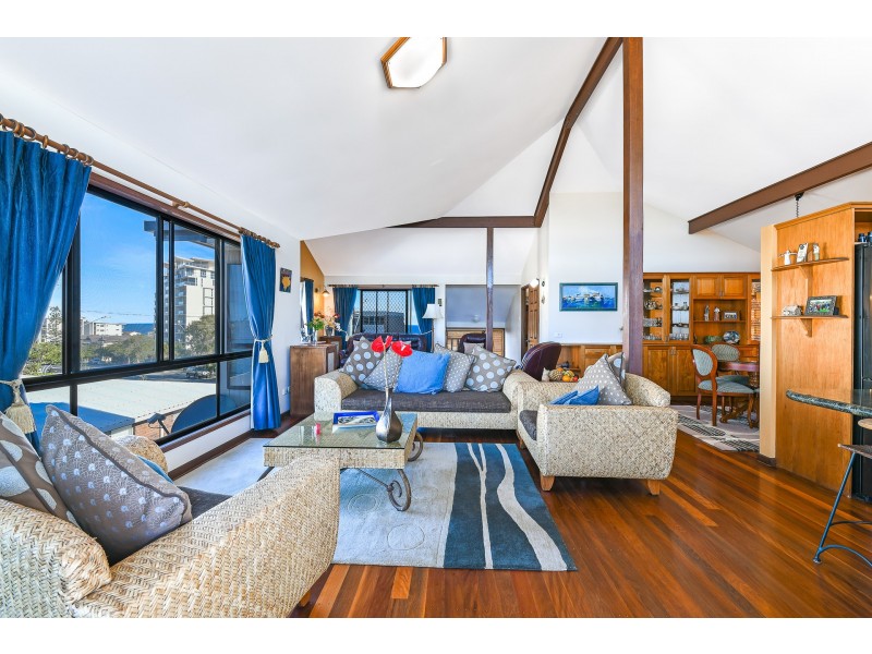 11B Queen Street, Moffat Beach QLD 4551