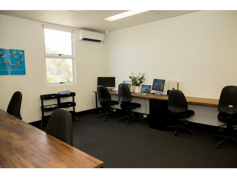 2A/3 Woomba Place, Mooloolaba QLD 4557