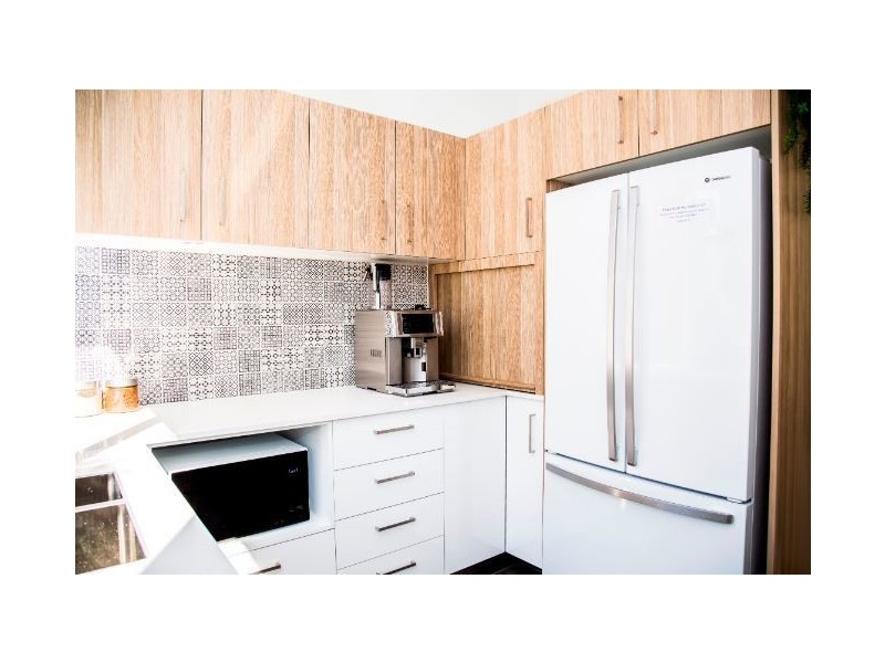 2A/3 Woomba Place, Mooloolaba QLD 4557