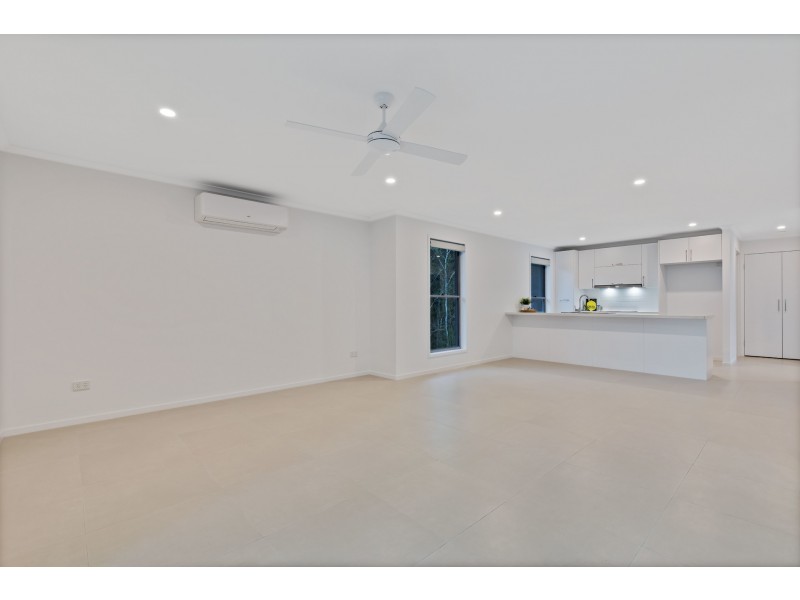 26 Rosella Place, Nambour QLD 4560