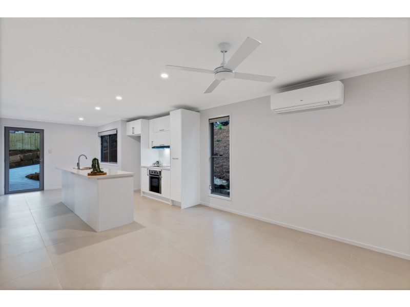 26 Rosella Place, Nambour QLD 4560