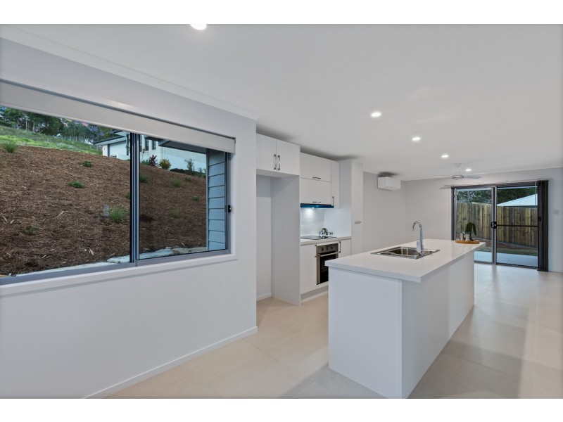 26 Rosella Place, Nambour QLD 4560