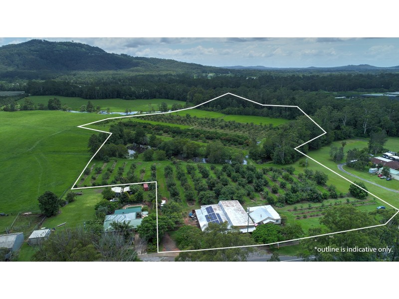 368 Peachester Road, Beerwah QLD 4519