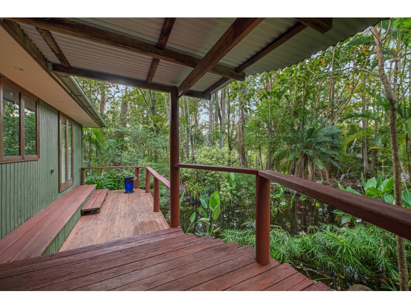 609 Hunchy Road, Hunchy QLD 4555