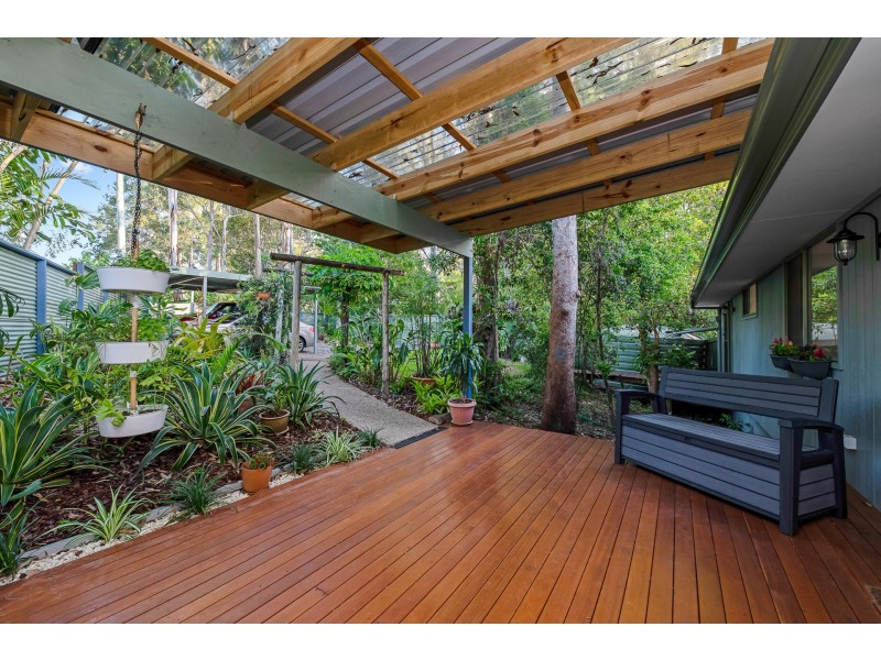 609 Hunchy Road, Hunchy QLD 4555