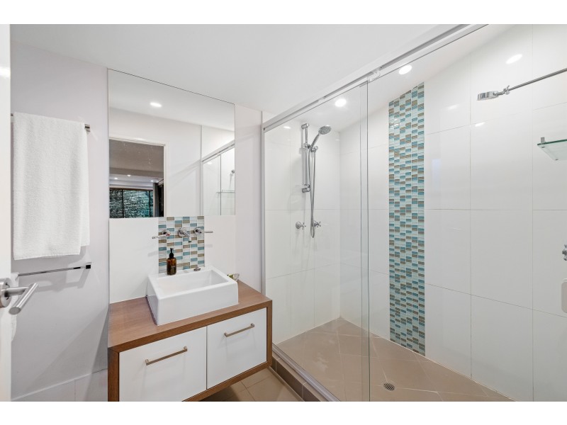 609 Hunchy Road, Hunchy QLD 4555