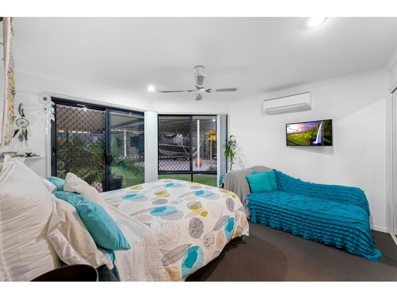 33 Petigrain Avenue, Palmwoods QLD 4555