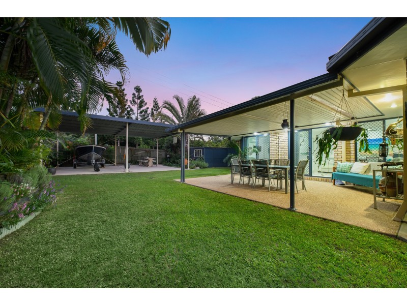 33 Petigrain Avenue, Palmwoods QLD 4555