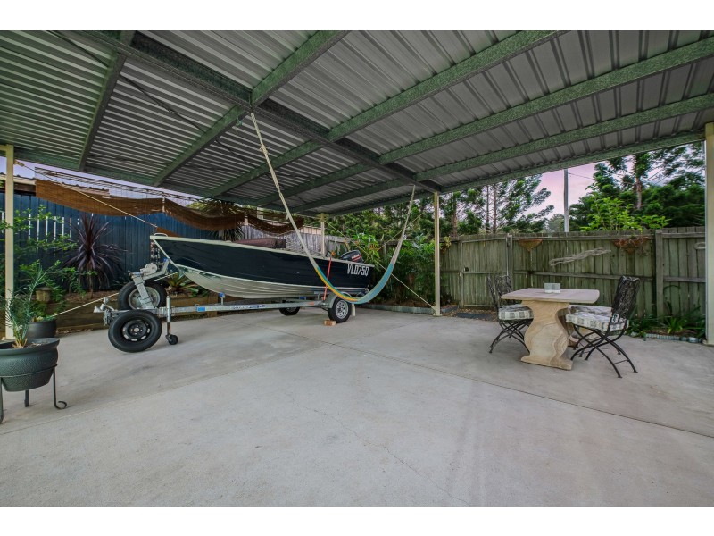 33 Petigrain Avenue, Palmwoods QLD 4555