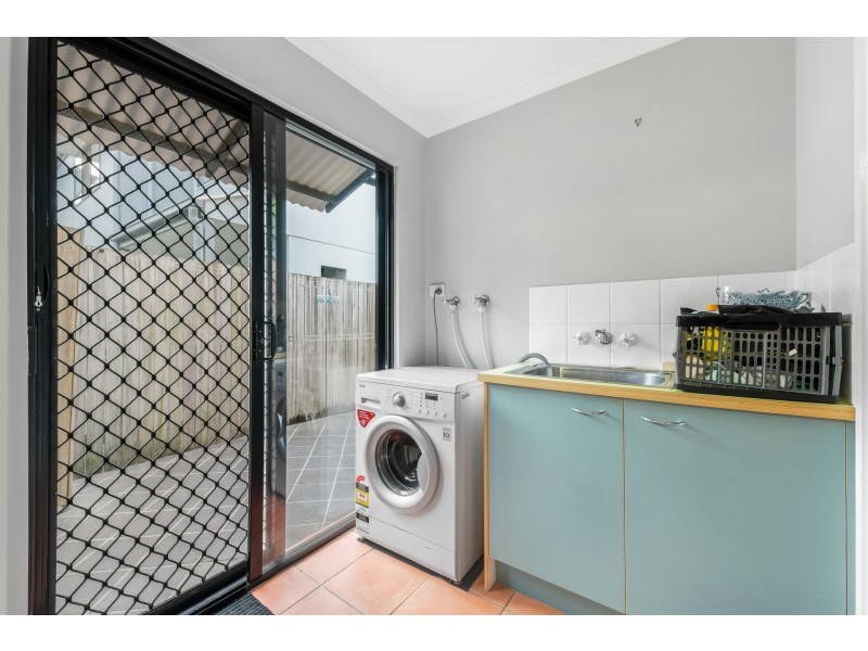 61/9A Browning Boulevard, Battery Hill QLD 4551