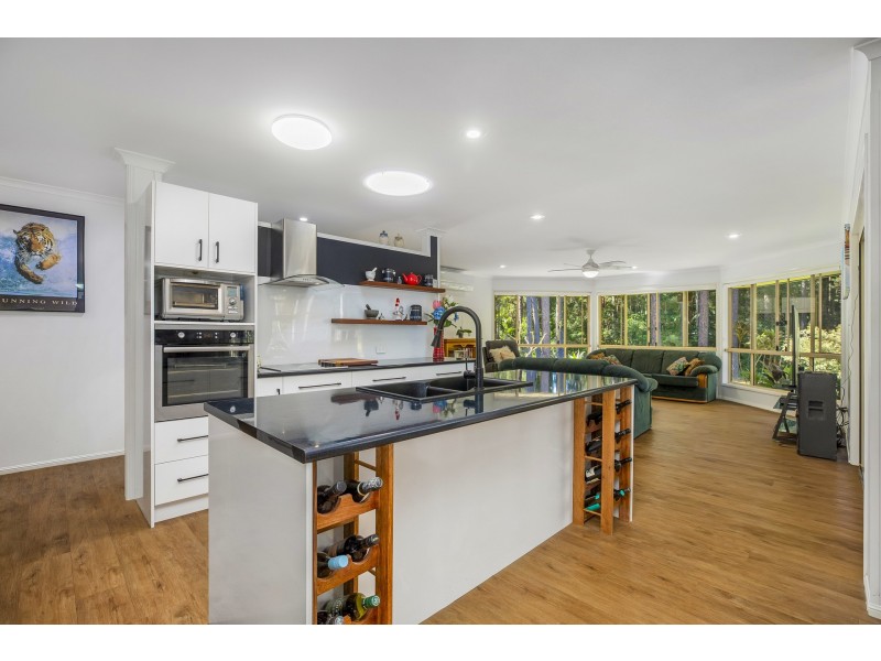 10 Wells Court, Palmwoods QLD 4555