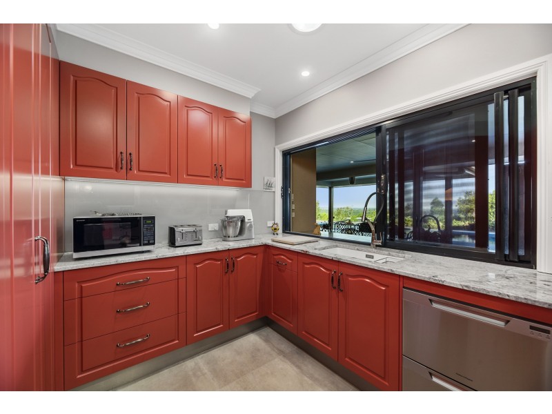 155 Palmview Forest Drive, Palmview QLD 4553