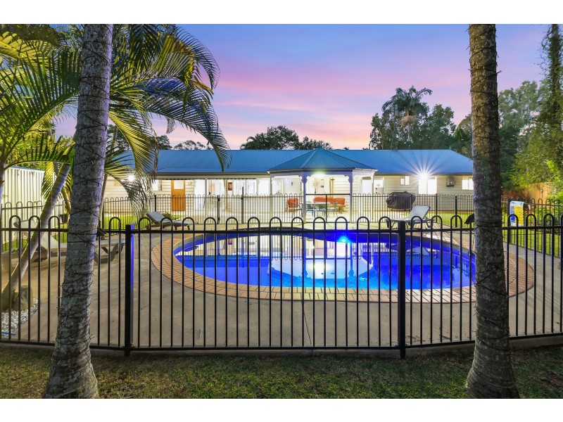 9-11 Klinain Street, Coes Creek QLD 4560