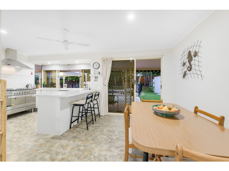 9-11 Klinain Street, Coes Creek QLD 4560
