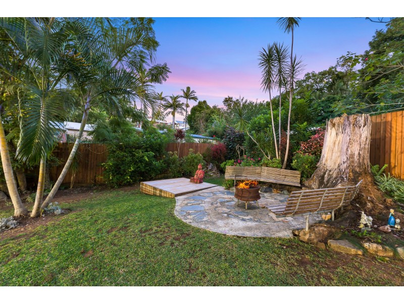 9-11 Klinain Street, Coes Creek QLD 4560