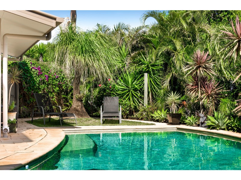 3 Elly Circuit, Coolum Beach QLD 4573